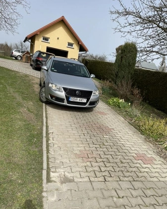 Volkswagen Passat cena 13000 przebieg: 320000, rok produkcji 2005 z Nowy Targ małe 137